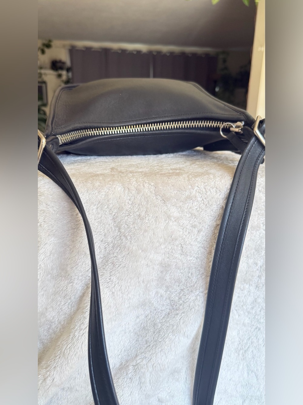 Vintage Coach Black Leather Janice Legacy Crossbody Bag Hobo 9950 Nickel HW - Picture 7 of 16